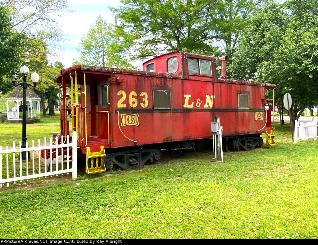 L&N 263